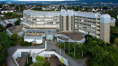 Luftbild des Standortes Koblenz, 2016 Luftbild des Standortes Koblenz aus Westen, 2016, Quelle:
BArch, B 198-Bild-2016-0922-001 / Weber-Guenther