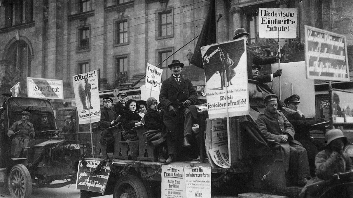Wahlkampf der Sozialdemokraten in Berlin im Januar 1919 Wahlkampf der Sozialdemokraten in Berlin im Januar 1919