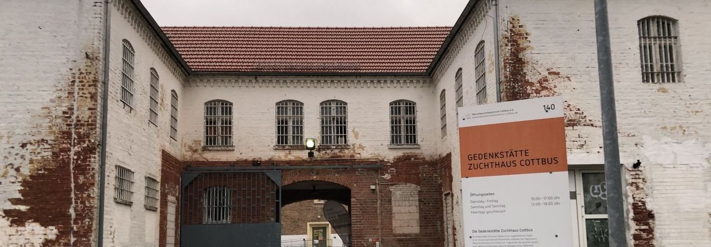Gedenkstätte Zuchthaus Cottbus Eingangsbereich der Gedenkstätte Zuchthaus Cottbus