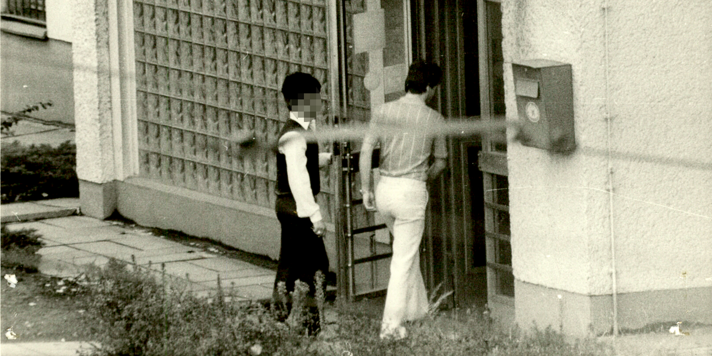 MfS_AIM_Nr-25400-91_Tl-2_Bd-1_Bl-071 _Bild_unten.tif